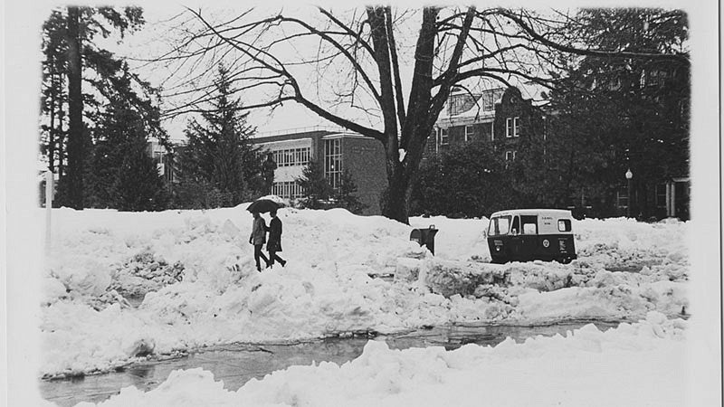 Snow on the UO campus in January, 1969